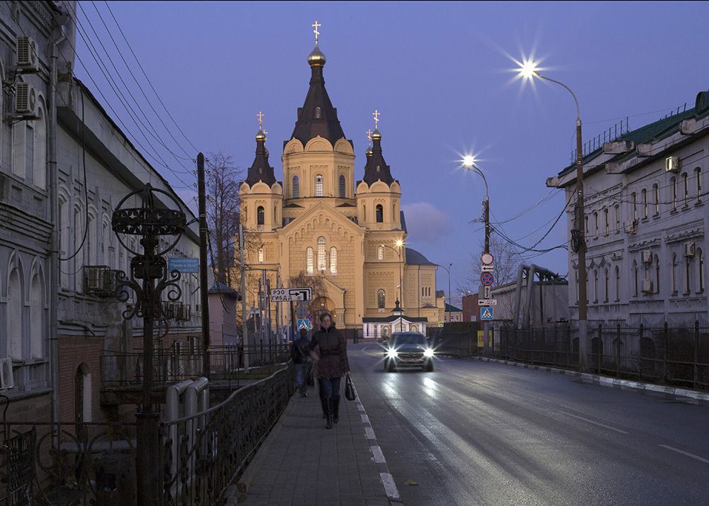 Нижегородские вечера. Улица Стрелка, собор Александра Невского.