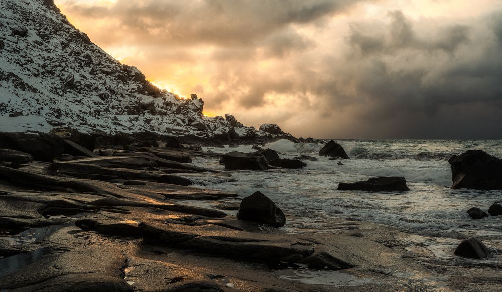 Uttakleiv beach
