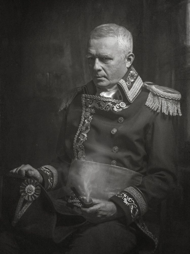 "Le G&eacute;n&eacute;ral"