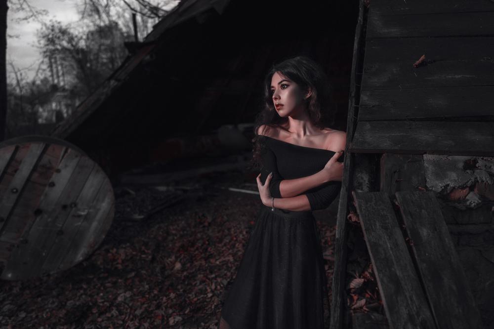 ABANDONED CAMP OF MEMORIES