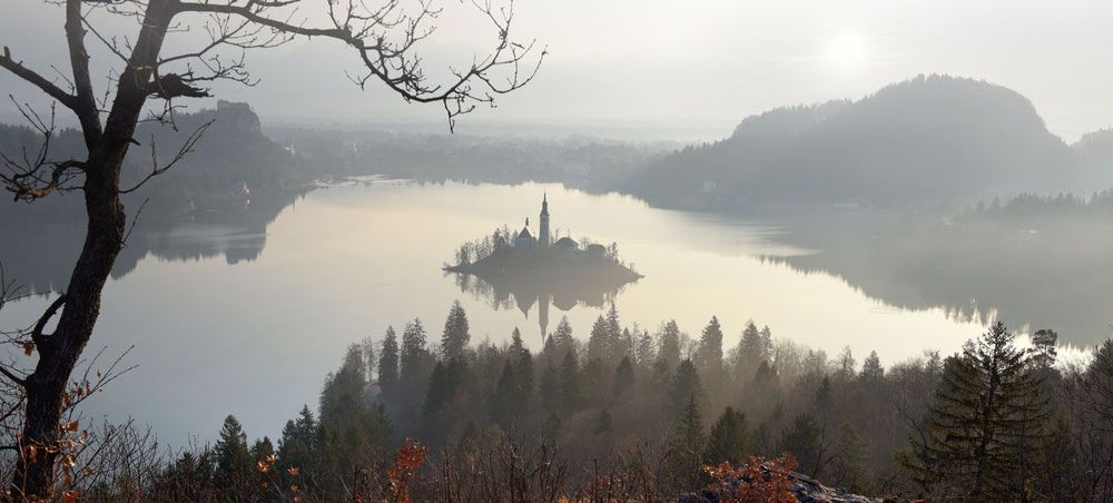 Первые лучи солнца