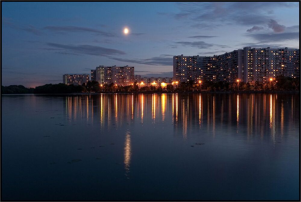 Когда по небу бродит она...