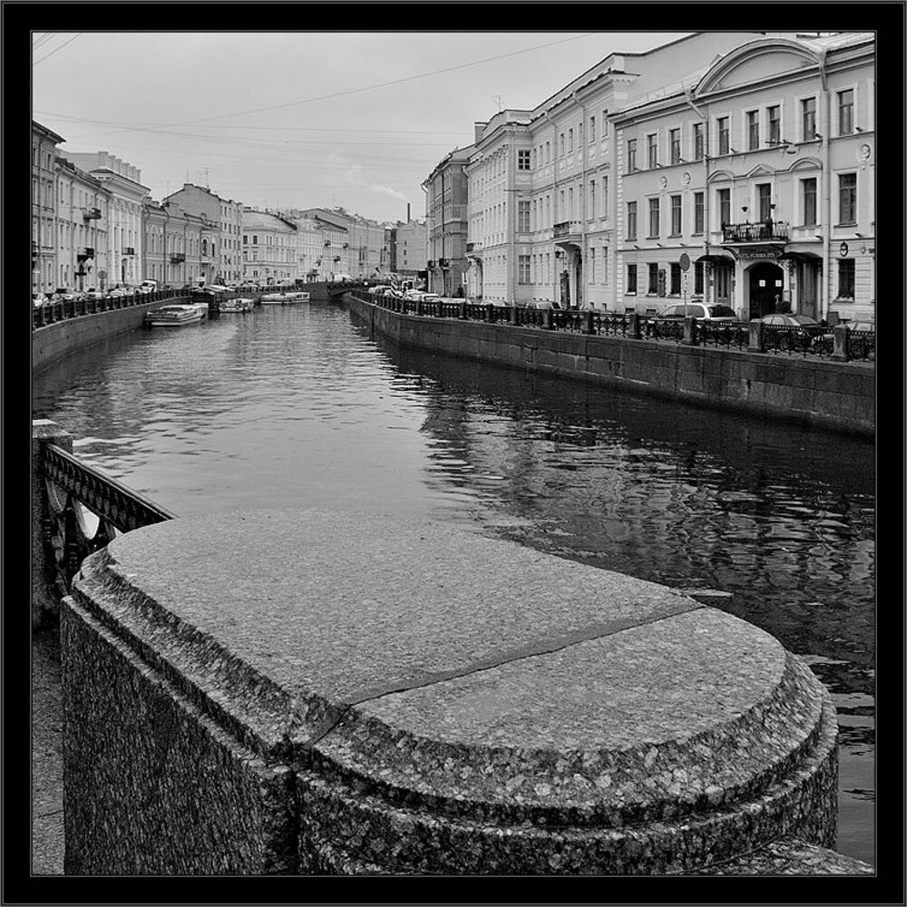 Черно-белое настроение. Две питерские зарисовки.