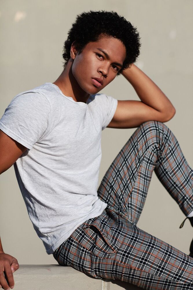 Modeling agency: @astonmodels