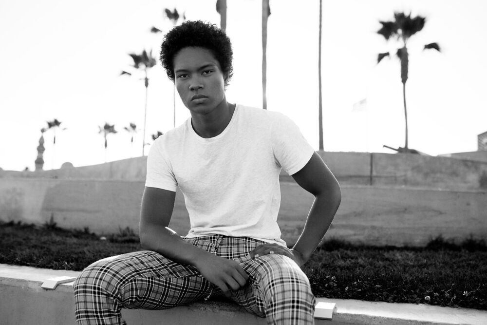 Modeling agency: @astonmodels