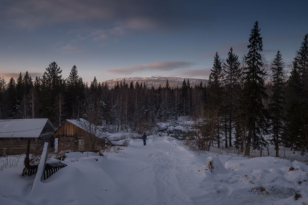 Поселок Зюраткуль и река Большая Сатка