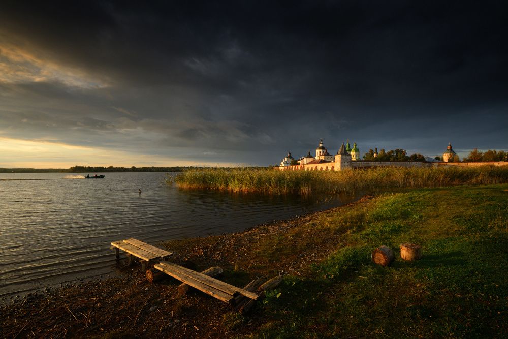 КИРИЛЛОВ
