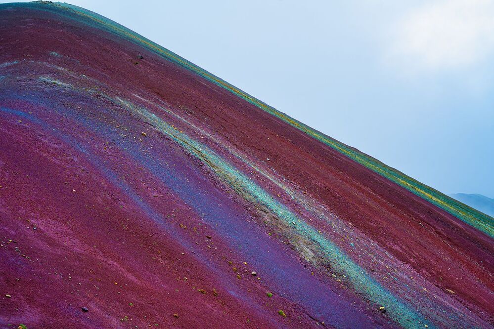 TOP OF SEVEN COLORS