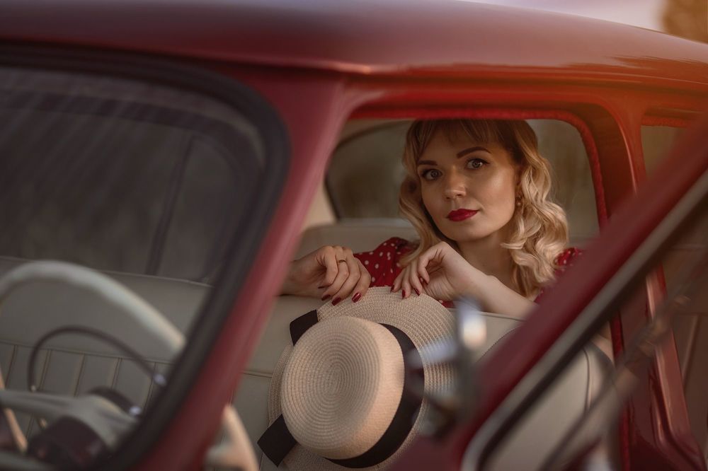 Lady in red