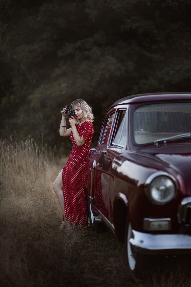 Lady in red