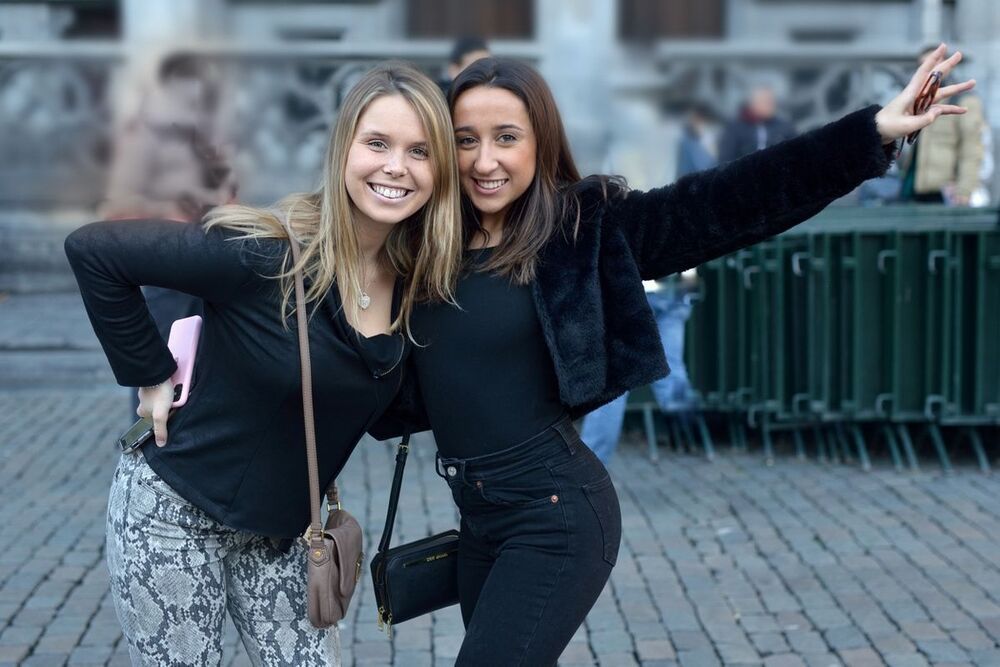 street portraits of girls from Brussels