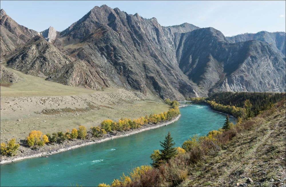 Осенним днём на Катуни