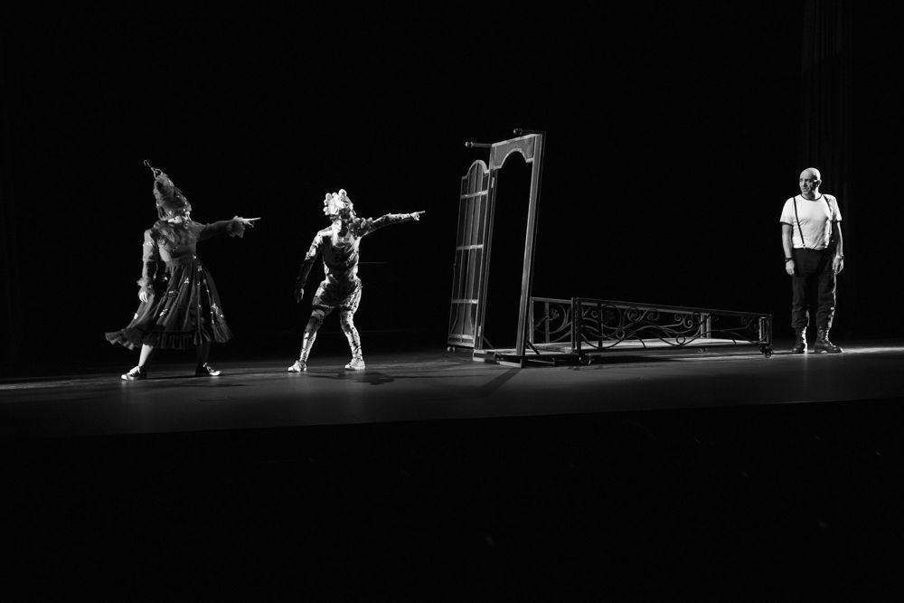 Marland Brando Show Iranshahr Hall 98 years