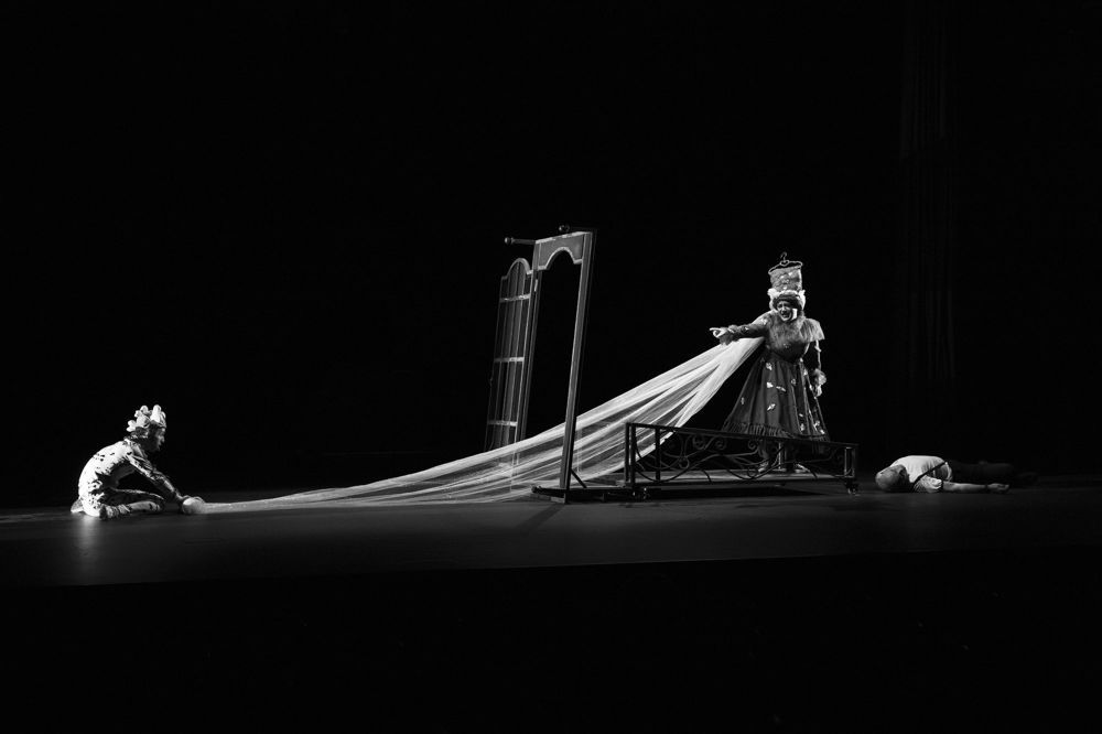 Marland Brando Show Iranshahr Hall 98 years