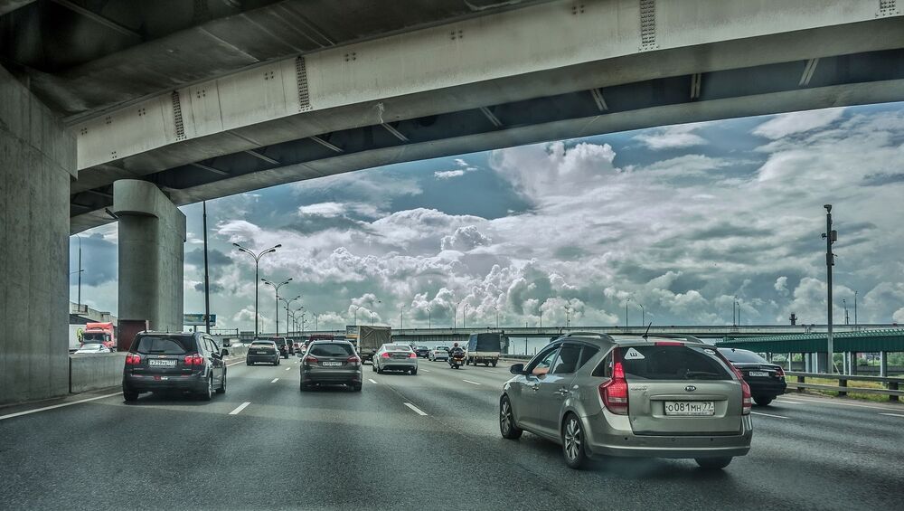 На машине по Москве