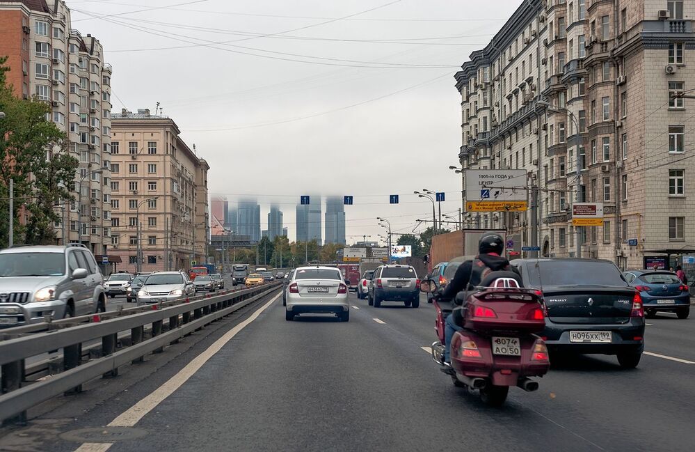 На машине по Москве - 2 часть