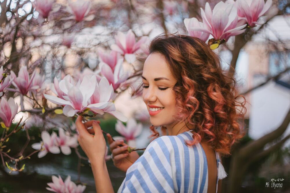 Лена и магнолия