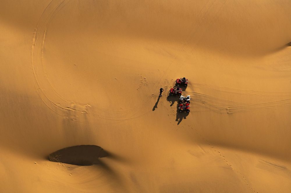 Desert and life-9