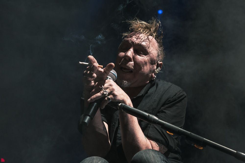 Танго Gitanes. Гарик Сукачев