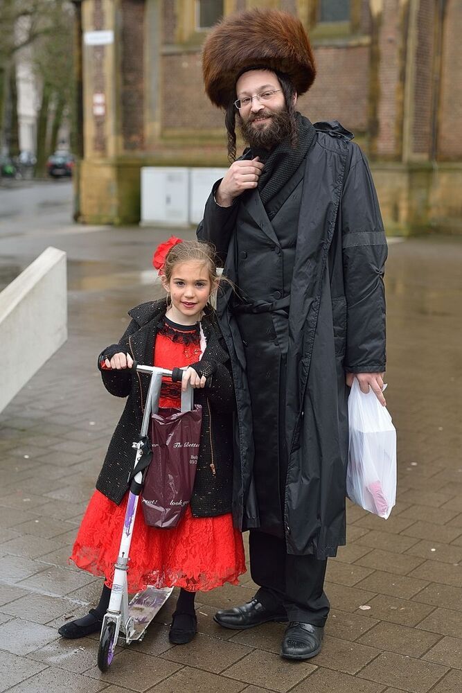 Poerim,feast of Jews(Antwerp-Belgium).Part 2.