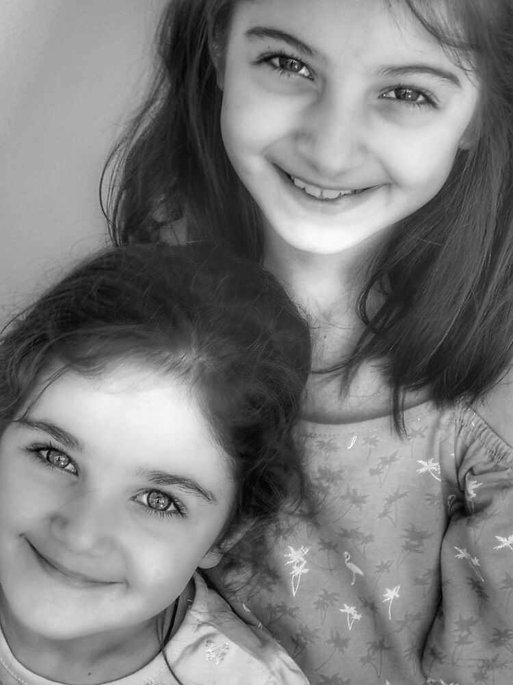 Bright faces , real friendship