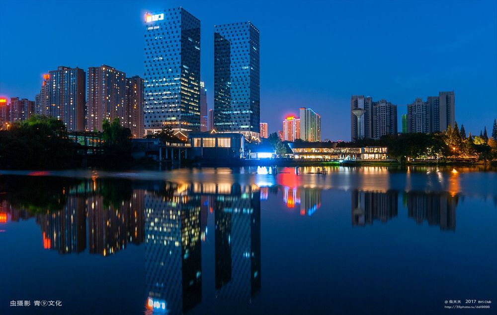 City night scene 城市夜景