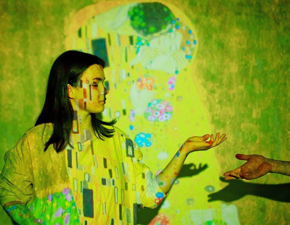 Memory kisses