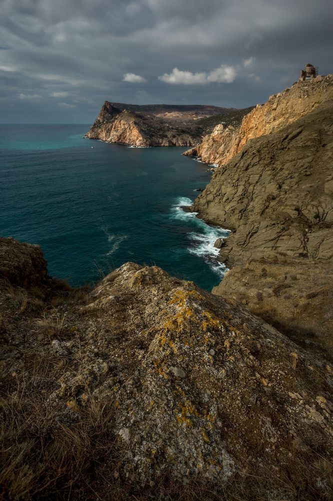 Море. . .  море. . .