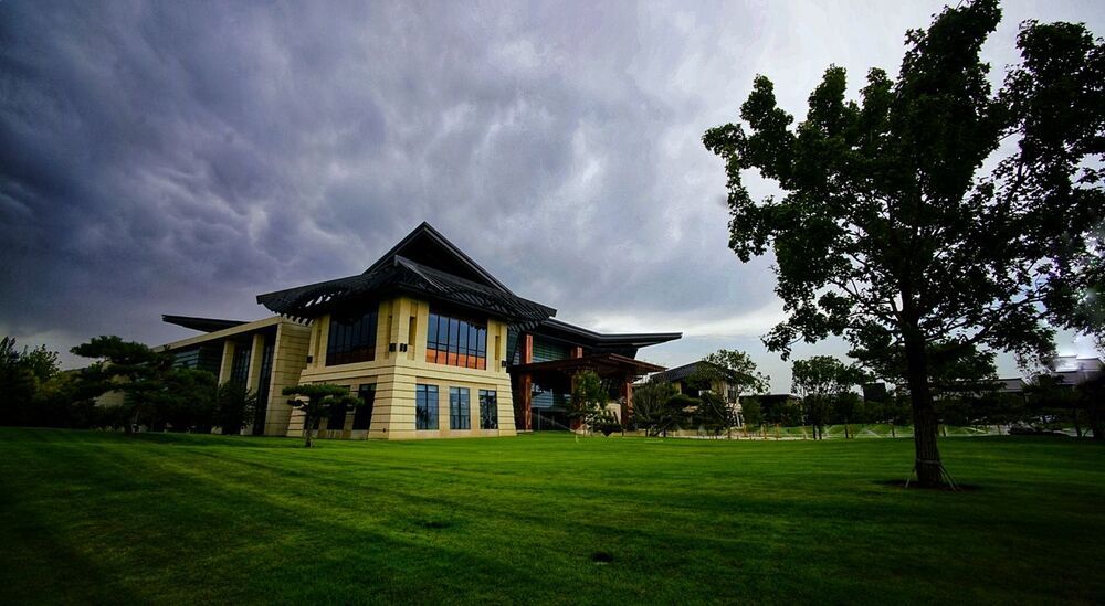 yanxi lake hotel in Beijing Suburb
