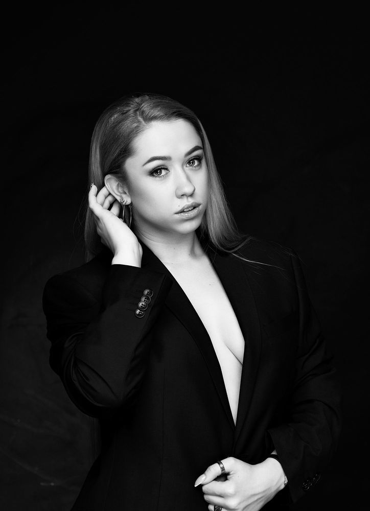 Александра