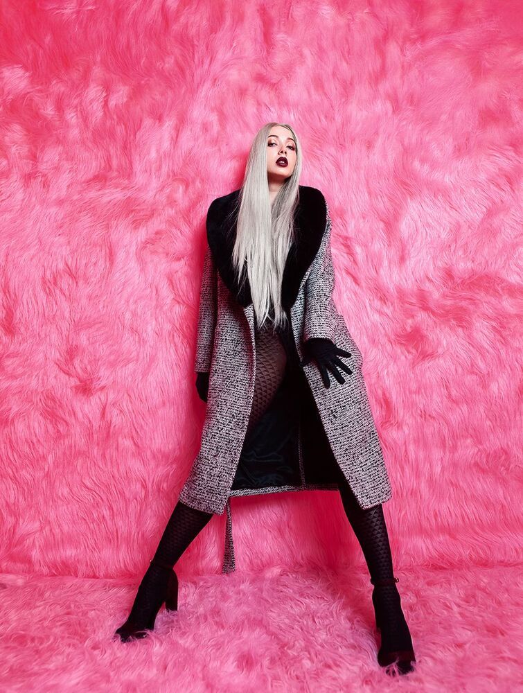 Dark in Pink