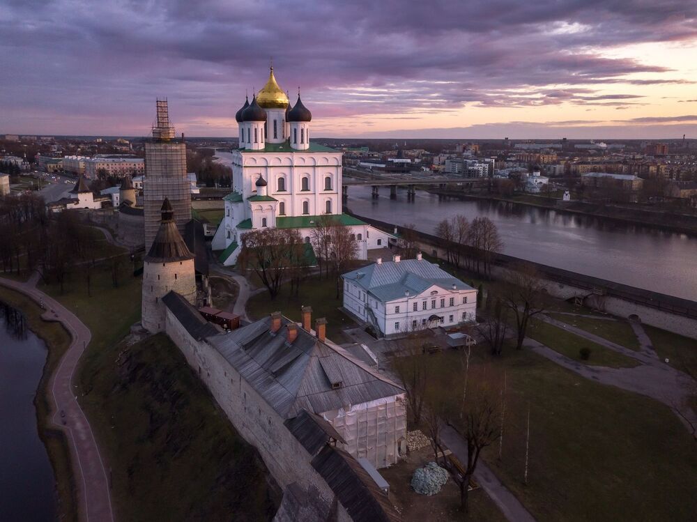 Апрельский вечер