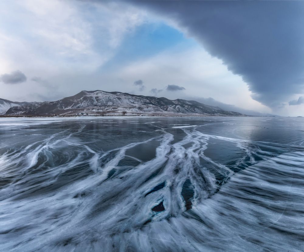 Байкал. Замёрзшая метель.