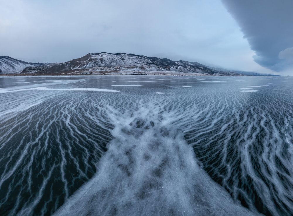 Байкал. Замёрзшая метель.