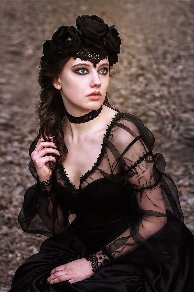 Dark lady