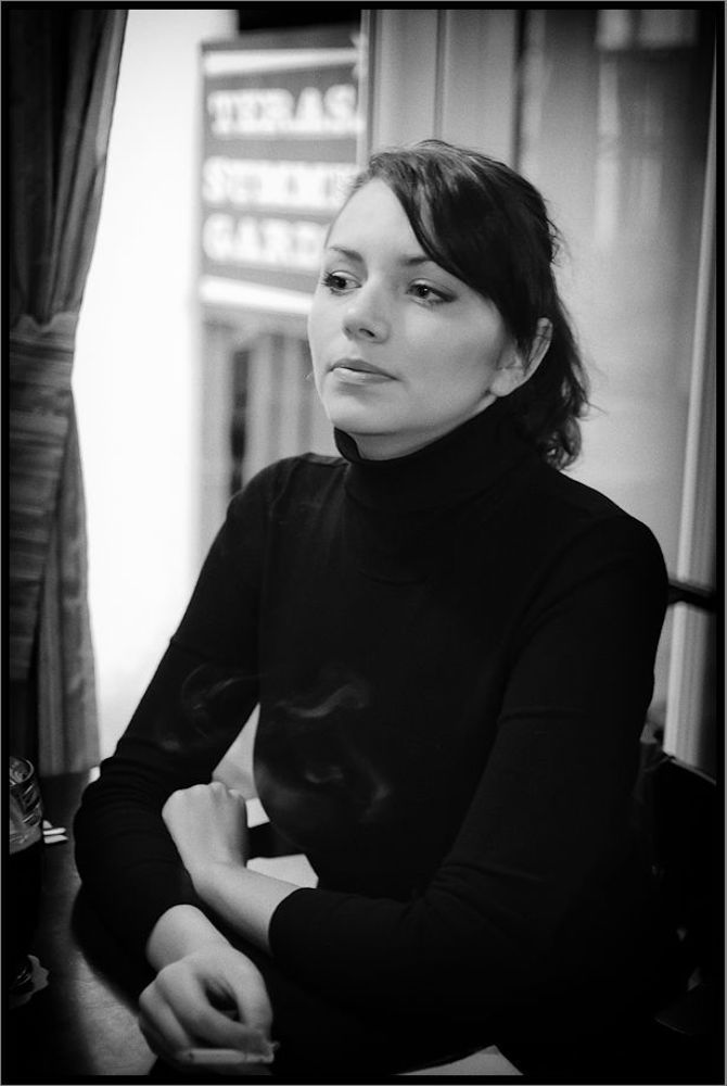 В кафе