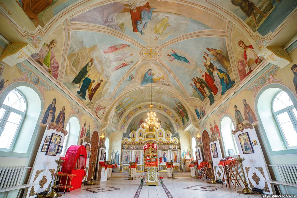 Храм Святых Апостолов Петра и Павла пос. Дубна