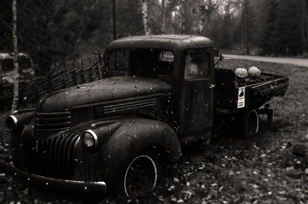 "Lost Old Car"