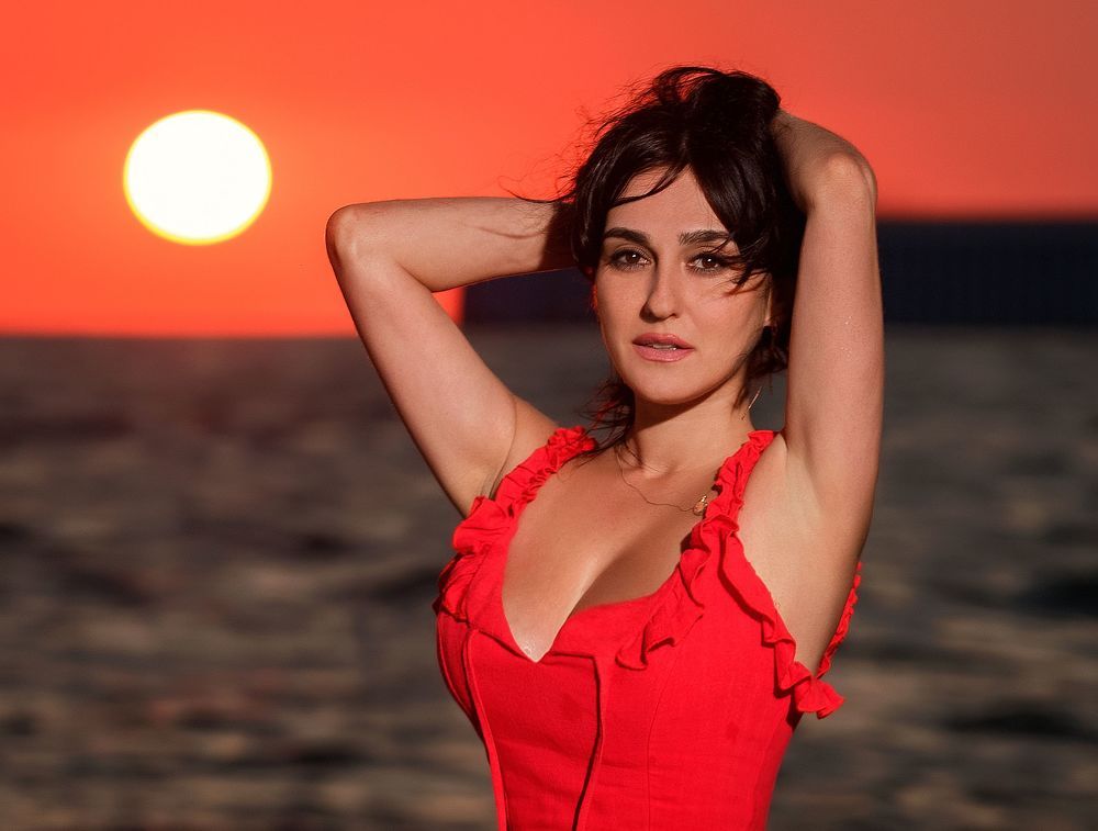 Lady in red