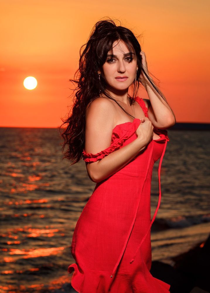 Lady in red