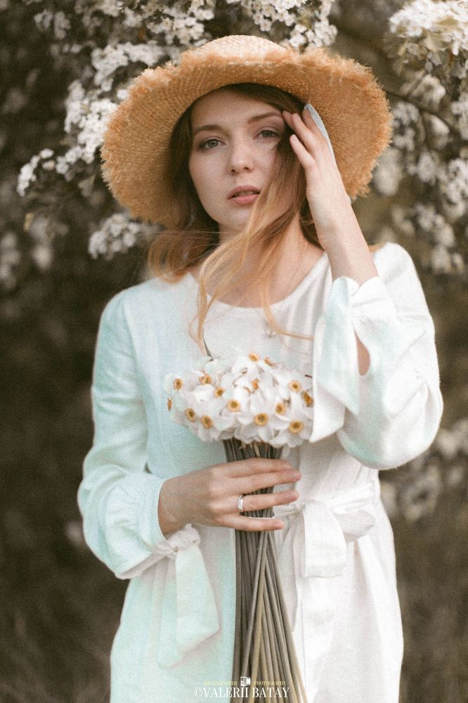 https://www.instagram.com/valerabatay