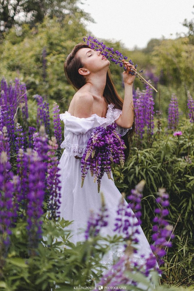 https://www.instagram.com/valerabatay/