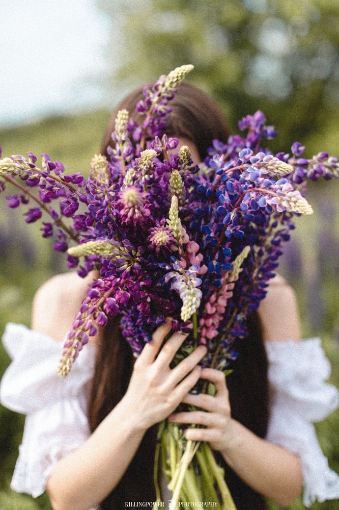 https://www.instagram.com/valerabatay/