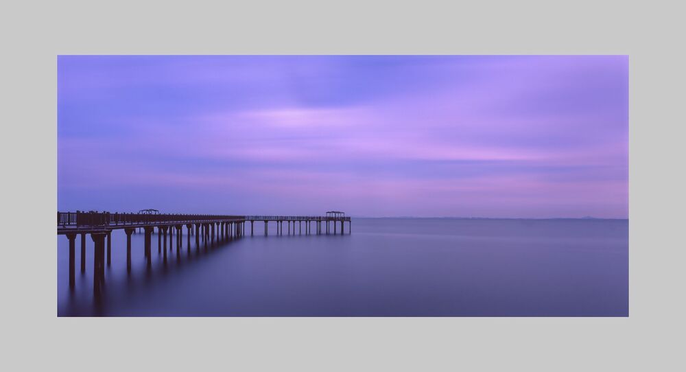 Dreaming sea