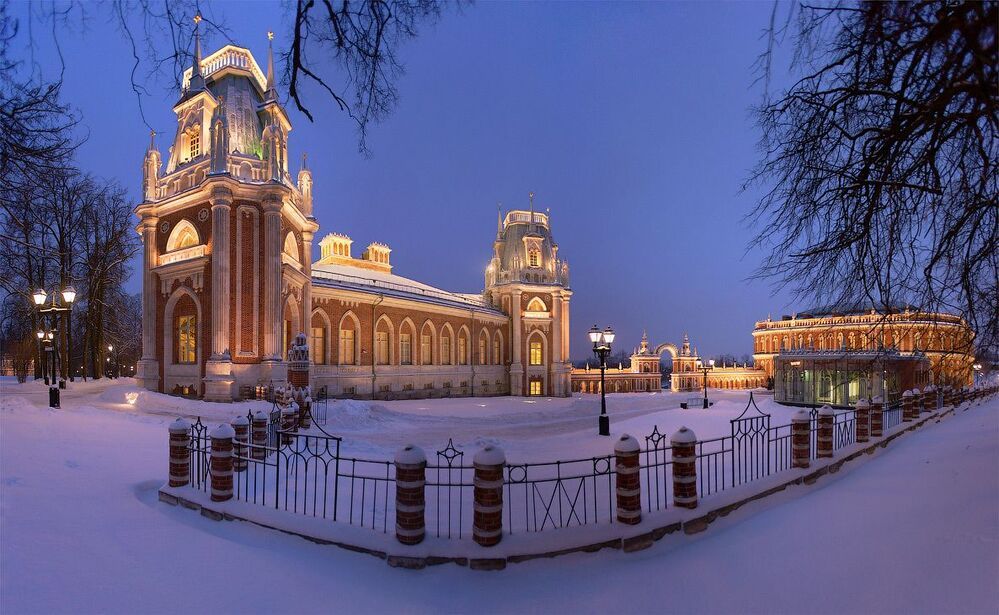Зимний вечер в Царицыно