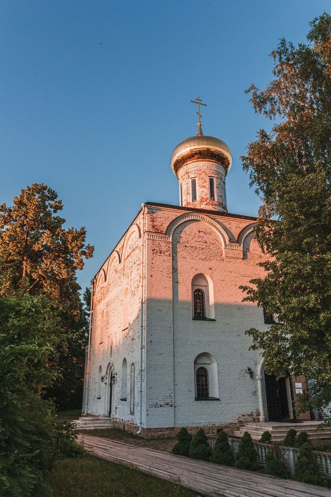 Свято-Троицкий Островоезерский женский монастырь, г. Ворсма