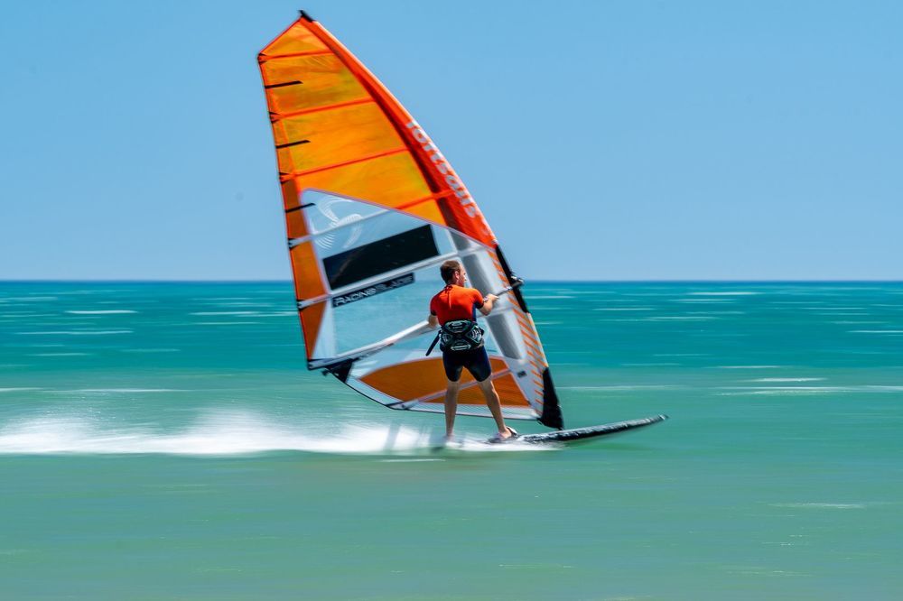 Windsurf slide
