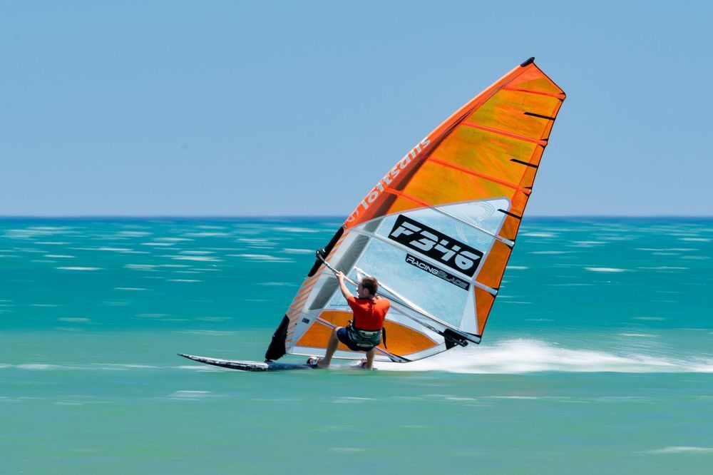 Windsurf slide