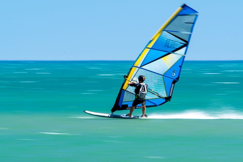 Windsurf slide