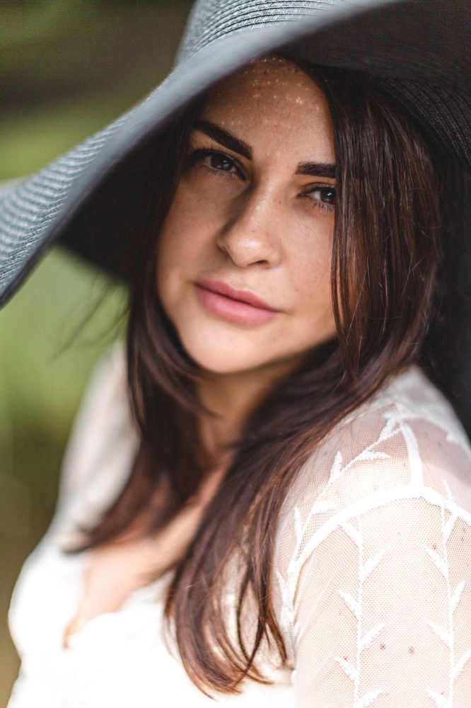 https://www.instagram.com/valerabatay